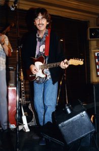 George Harrison plays Hard Rock London